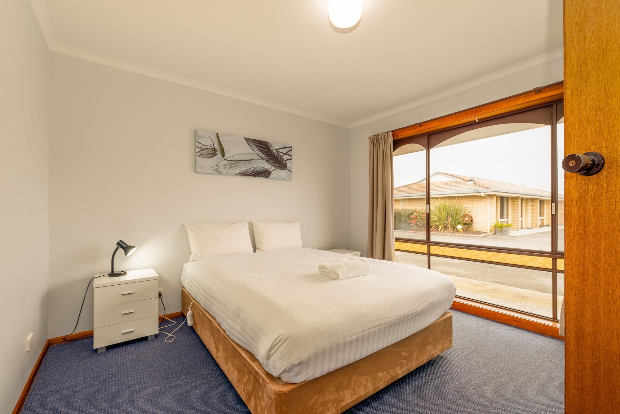 Seasonal South Motel & Function Centre Ulverstone Exteriör bild