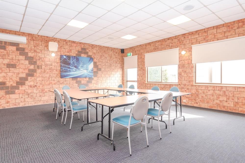 Seasonal South Motel & Function Centre Ulverstone Exteriör bild
