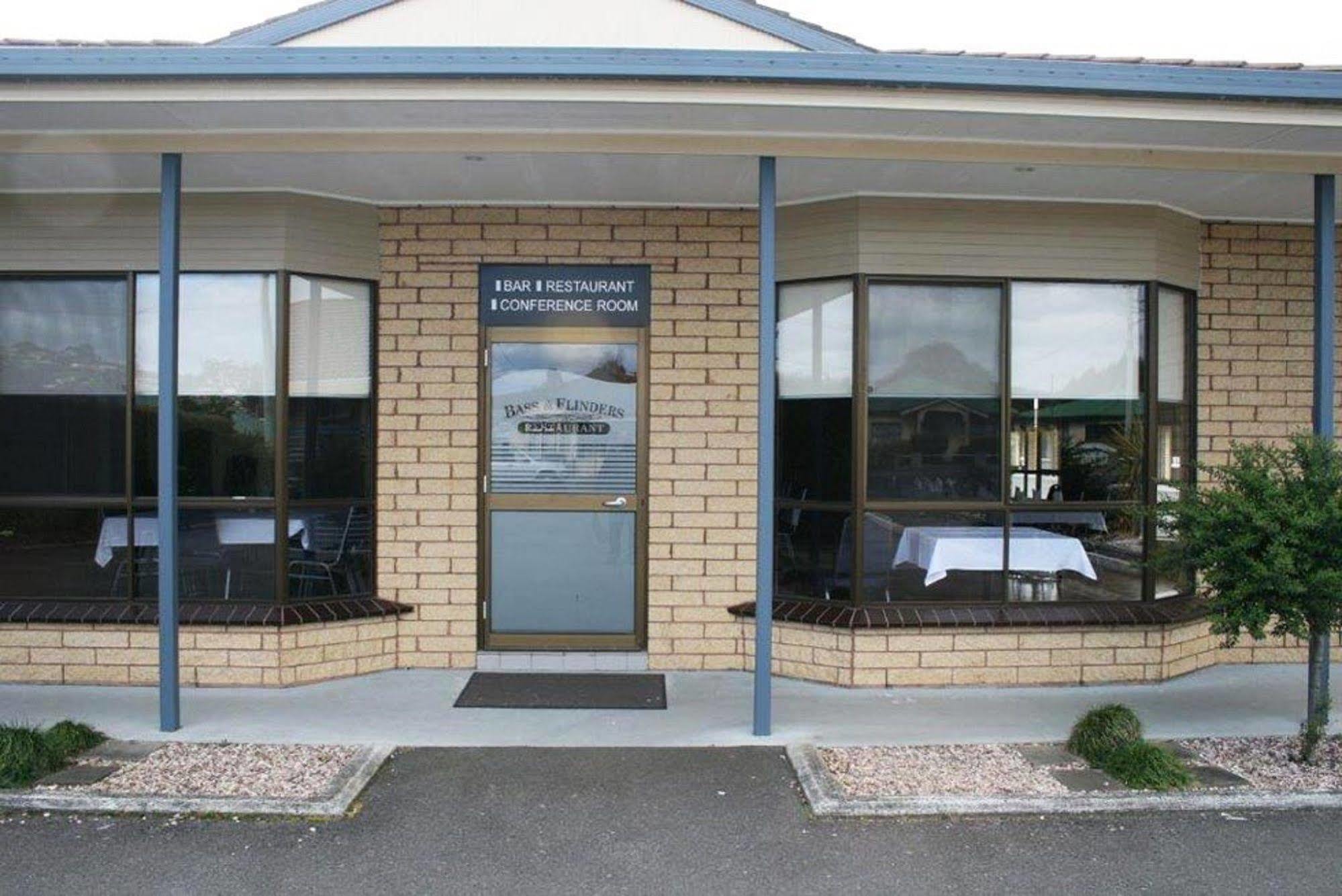 Seasonal South Motel & Function Centre Ulverstone Exteriör bild